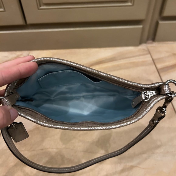 Coach handbag - silver metallic. Dust bag included. - Picture 2 of 4